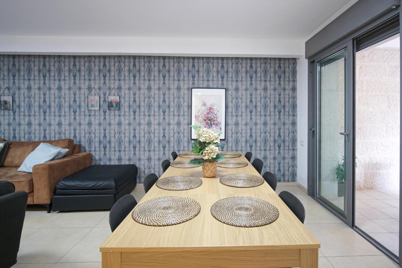 Harav Kuk Modern Apartment By Nimizz Йерусалим Екстериор снимка