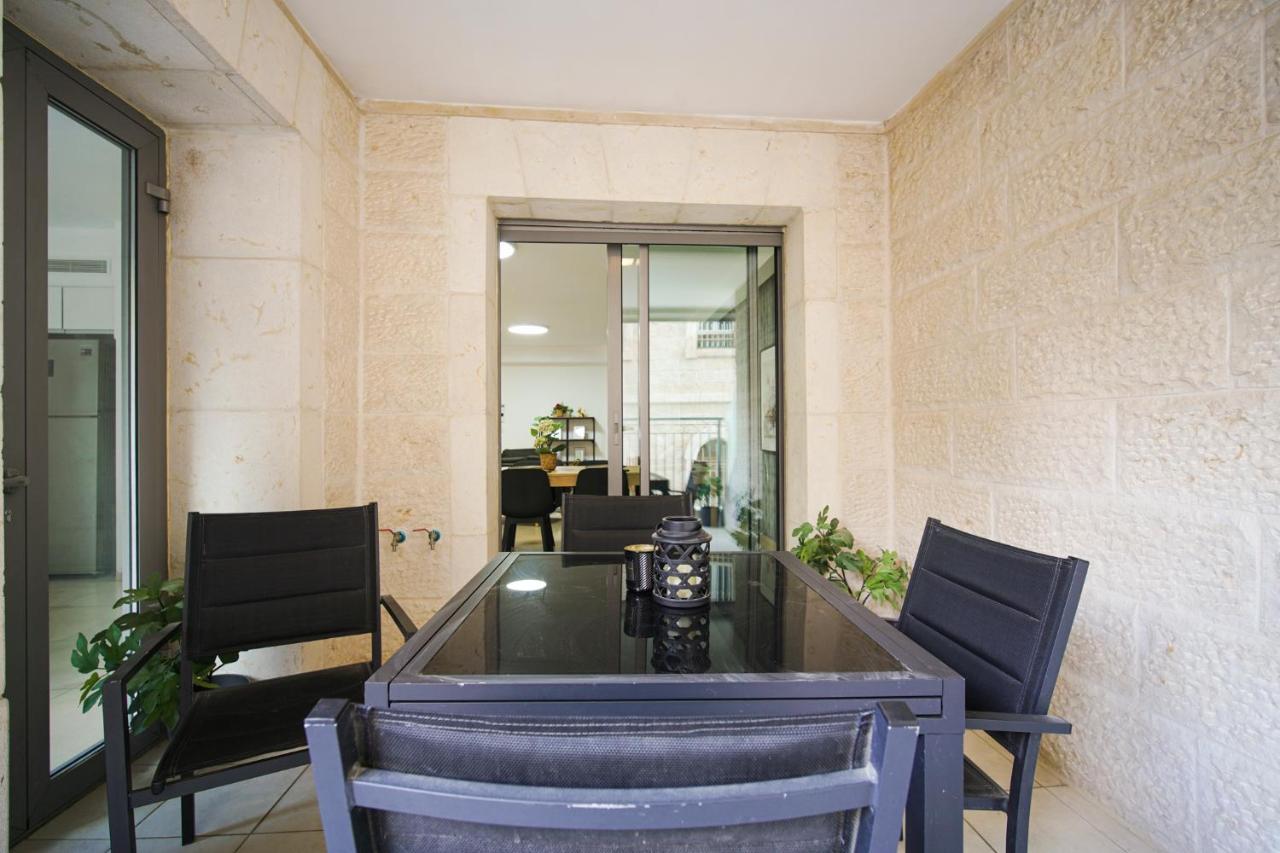 Harav Kuk Modern Apartment By Nimizz Йерусалим Екстериор снимка